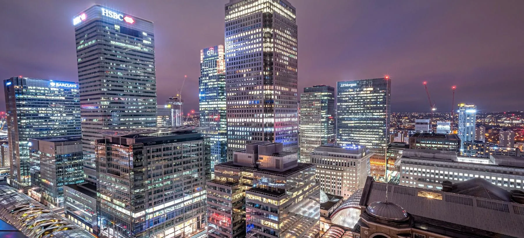 Canary Wharf at night